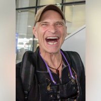 David Lee Roth (@davidlrsings) 's Twitter Profile