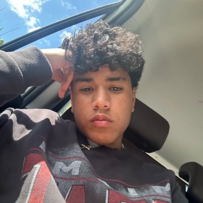 Esantial's profile picture. 🇻🇪🇻🇪