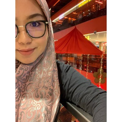 Akma_Salim's profile picture. Im happy. Thats more than enough! #Alhamdulillah #PraisetoAllah