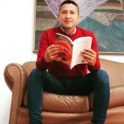 IngMarlonPere's profile picture. WhatsApp 0983337773
