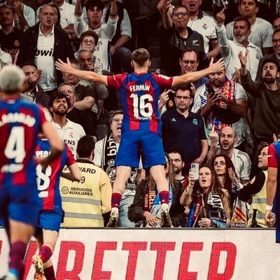 I’m a graphic designer 👨💻 💯 Logo Design 🧑💻 Dancer💃Player♥️⚽️ @Ferminlopez✨🤩 #Messi 🐐 #Barcelona💙♥️