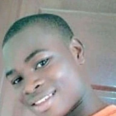 godsent_victor_'s profile picture. Messi ❤️ Man U ❤️