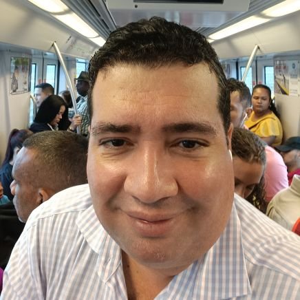 RickyYero's profile picture. De todo un poco....