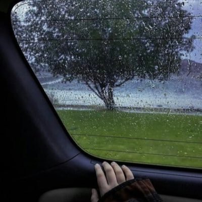 لم تكن الأشياء رقيقة دائماً كما أحب ، انا من منحت الرقة لكل شيء يخصني 🍂 . ☢️Medical physics Specialist
