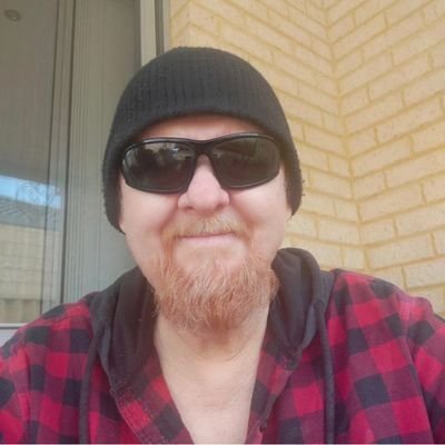 Others816883's profile picture. @spaceskellies Team | Hot Sauce·trepreneur | Someday professional Break Dancer