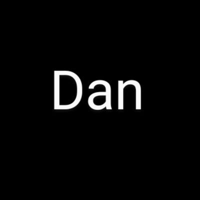 SG_itsdann13's profile picture. im 19 year old Splitgate player