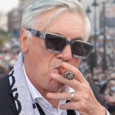 Lovnisoushit's profile picture. Reshipper Fr & It 🇫🇷 🇮🇹 Ticket resell 🎫      Discord : 10vn1