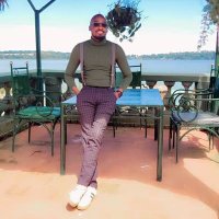 tumusiime (@tumderiq) 's Twitter Profile