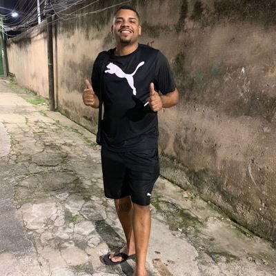Eterno sapo ❤️🐸
É que homem era só um menino e todas cicatrizes marcam sua trajetória ❤️🩹
