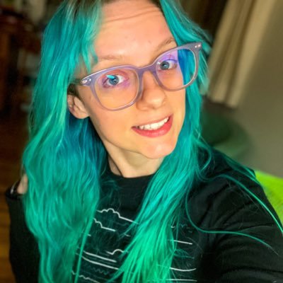 (she/they) Cats, plants, birds, shorteralls, real talk, environmental, weirdo next door🖖🏼 I stream art, science, & revolution on Twitch