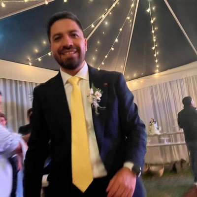 Médico Internista, hincha de la akd , Ciska mi amore