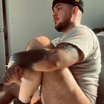 CTL, FTM, cute, cuddly, sexy, poly,kink,pleaser, switch,pm me for personal photos or videos.$🥵😉💦 Charlotte let’s film together!