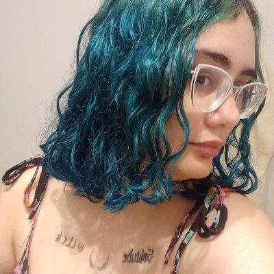 Entrei no BDSM ⛓️ e me tornei Marxista - Leninista ⚒️ | Cantora nas horas vagas | Titanic & Naruto |
Anfitriã em União das Repúblicas do Sexo Selvagem, URSS