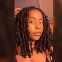 Just Cass (@sweetwineonly) 's Twitter Profile