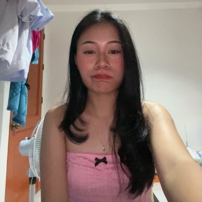 jji_Ll's profile picture. I'm something that you'll never be