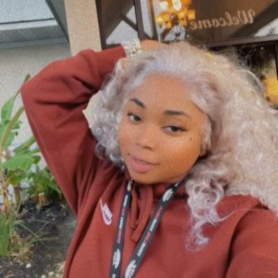Im 1️⃣ Of A Kind 😌,1️⃣ In a Million Like A Dime 🔑.| 🏳️🌈|
