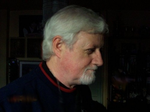 bugandfleaa's profile picture. Born Dublin. Live in London.