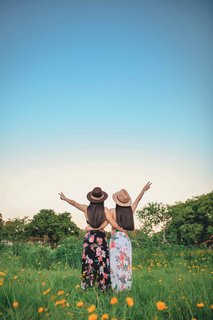 I dare not expect to have the luck of a koi, but I hope everything goes smoothly. The long road is long and the future is promising.🍉🍉
