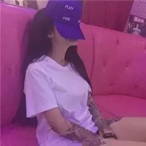 RieHui51174's profile picture. 友達になりますか。私に注目してもいいですか。