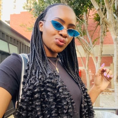 A Lover• Catholic• Graduate• Sundowns Supporter• Very Spontaneous & Outgoing.°°