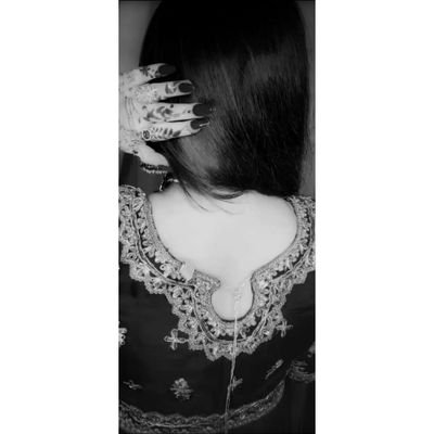 |Proud Pakistani|🎓|Content Writer|,|Social Media Activist|,|Blogger|,|Columnist|,|Memer|,|DM for Paid Promotions|