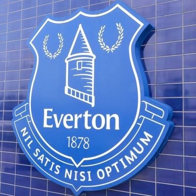 benwillyvicsad's profile picture. Forward facing, Upward looking bloke waiting patiently 😉