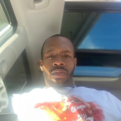 celeb_eazz's profile picture. https://t.co/JSmyOfGSgs