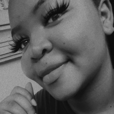 UnicalTailor's profile picture. 🗿🗿