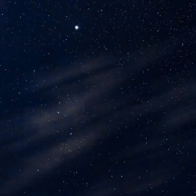 ilcw_42's profile picture. أَتوَهَّجُ حُبّاً