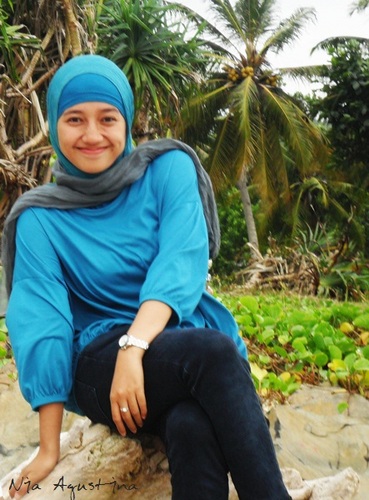 Nia Agustina || 19 agustus 1992 || D4 Kebidanan Univ. Malahayati Bandar Lampung ||