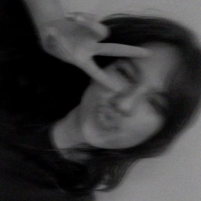 futuresgonnbeok's profile picture. Im not your friend