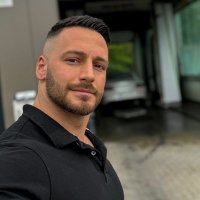 David (@davidlukas290) 's Twitter Profile