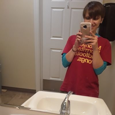Long-time Remus Lupin fan.
My first-person pronouns are me, myself, and I.