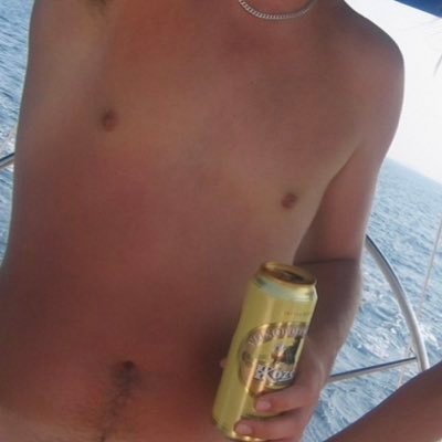 Yellowfinblock's profile picture. Exploring my sexual desires. Living in Connecticut. 36 Bi M
