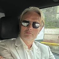 피스 (@apis0220) 's Twitter Profile