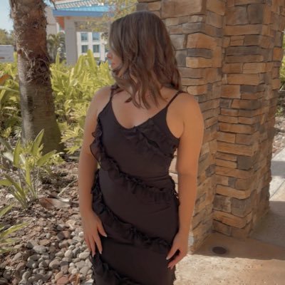 lauren_hicks1's profile picture. ECU Alum