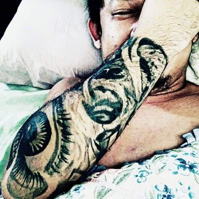 Andots01071988's profile picture. Why be normal when you can be the best.