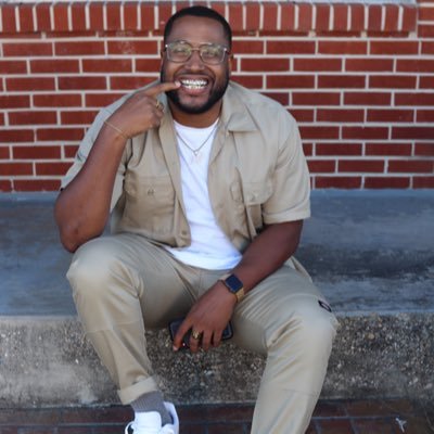Member of #After7 . Sports, Jokes, Random Facts, MY OPINION!! oh and i usually stream video games from 9:00pm-10:30pm CST