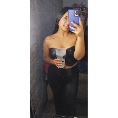 .Quédate donde puedas florecer 🌺 .Canceriana:♋
.🖤

              
  .Qᥙᥱ sᥱᥲ ᥱtᥱrᥒo todo ᥲqᥙᥱᥣᥣo qᥙᥱ ᥒos hᥲgᥲ bιᥱᥒ❤️ツ