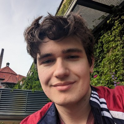 -10x Developer & Founder @SymmetryBreak