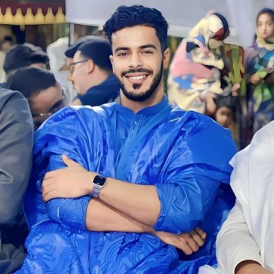الحياة قصيرة، لكن المصائب تجعلها طويلة.