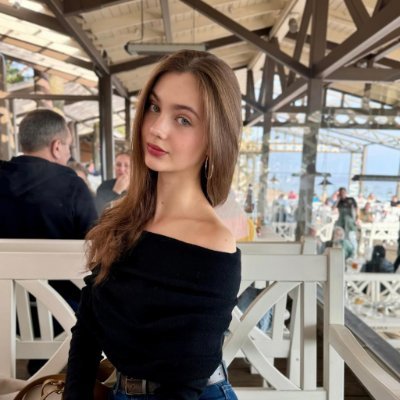 The four things a woman must have are: confidence on her face, kindness in her heart, independence dissolved in her blood, and strength engraved in her life.