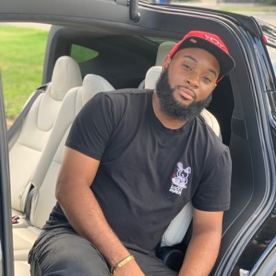 Assistant Principal 👨🏾🏫 “VP. T” | Football is faith 🏈 | “Laugh to love and love to laugh” 🤣 🙏🏽
