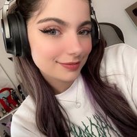 rosaline (@rosalin77689915) 's Twitter Profile