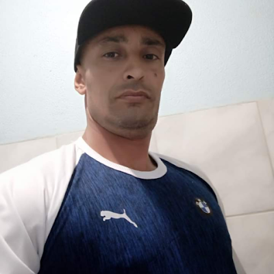 RafaelDa17932's profile picture. 