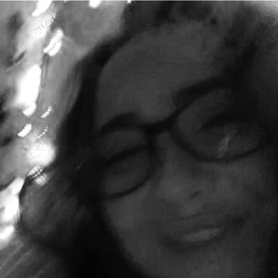 certified red tv stan | tampa n1 | probably somewhere tweeting too much about taylor swift and dawsonās creek