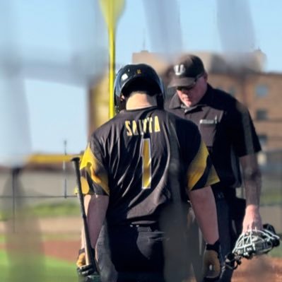 2028 GRAD | 3B | KANSAS CITY, MO|Canes| 5-7 160 HEIGHT/WEIGHT L/R BATS/THROWS /15 https://t.co/oJyugoQInV