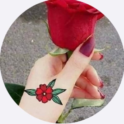 sh27212's profile picture. 