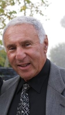 1prettyguppy's profile picture. retired physician