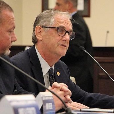 kmmash's profile picture. Professor, @APSCUF president, father to 4 amazing humans, and father-in-law to another. Tweets are nobody’s fault but my own.